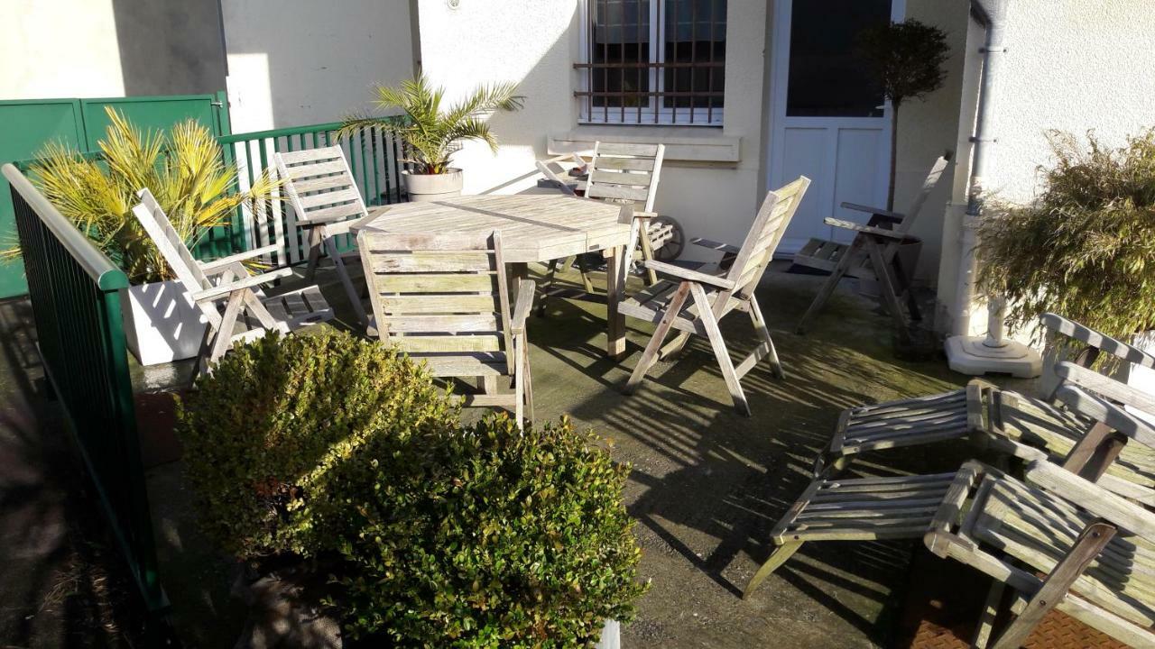 La Maison Du Postier Port-en-Bessin-Huppain Eksteriør bilde