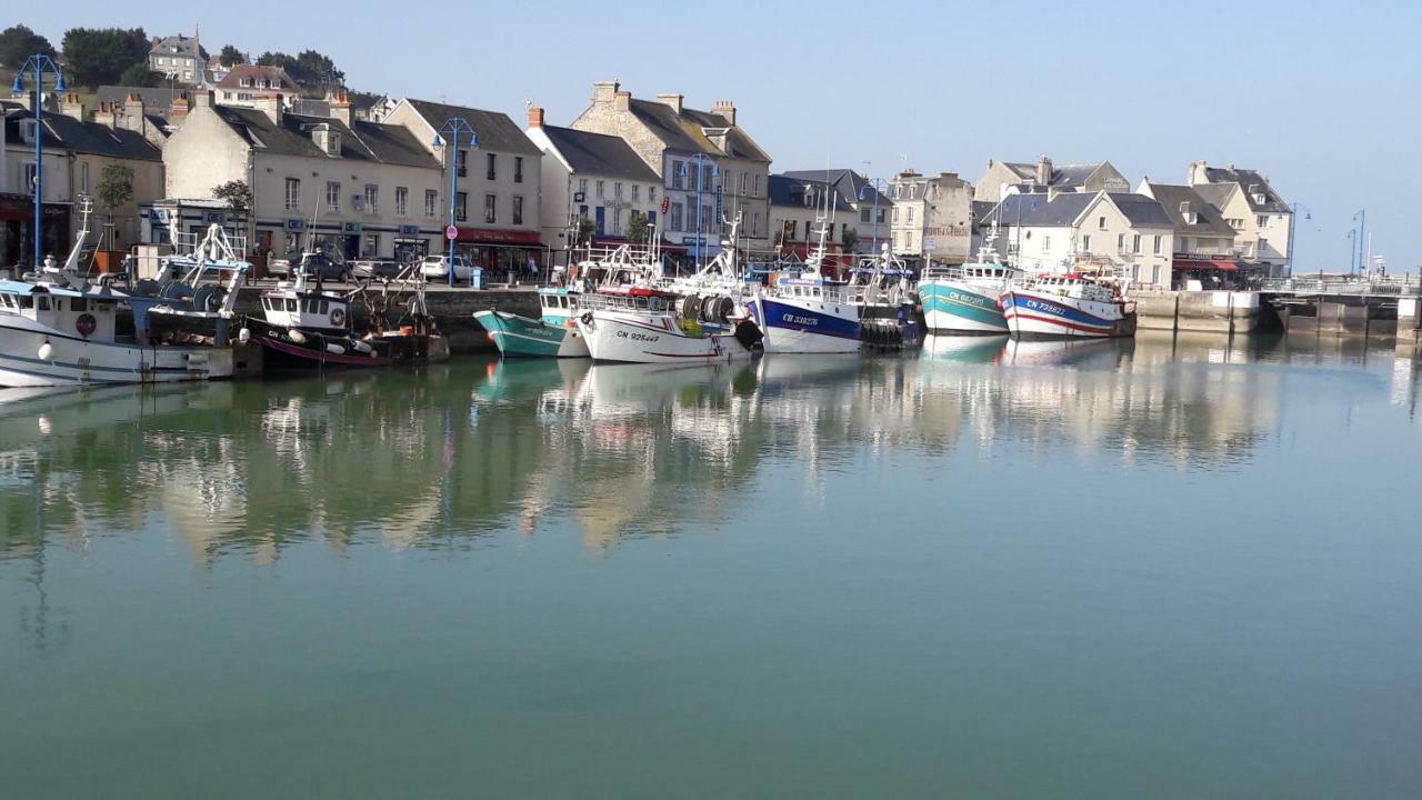 La Maison Du Postier Port-en-Bessin-Huppain Eksteriør bilde